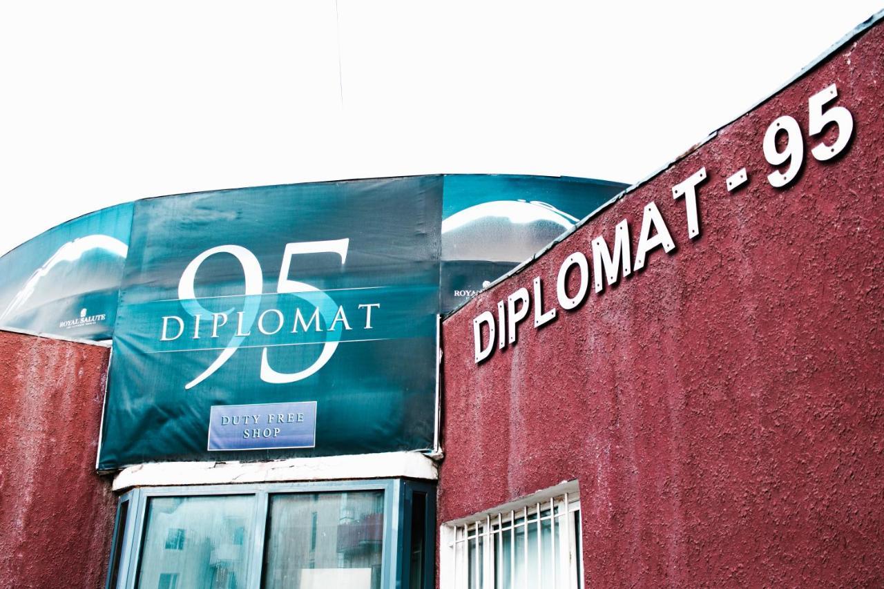 Diplomat Noble Hotel Ulaanbaatar Exterior photo